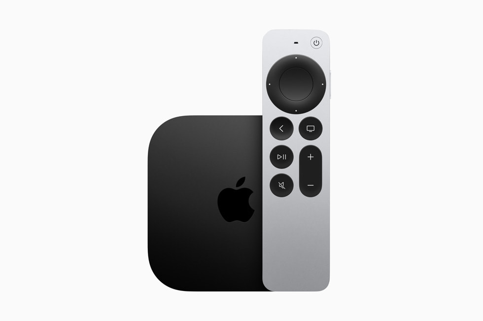Apple TV 4K står ved siden av Siri Remote med USB-C